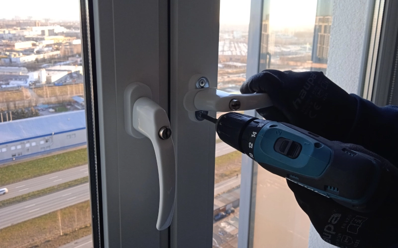 replacing a window handle